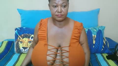 bouncingboobsxx stream preview