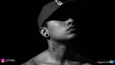 boylatin_777 stream preview