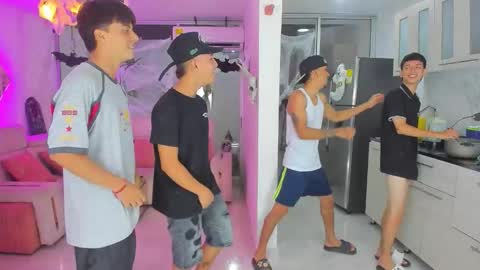 boysdeluxemilitary stream preview