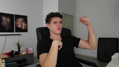 brad_holloway stream preview