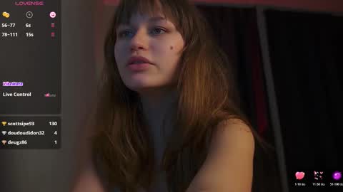 britney_elfie stream preview