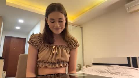 burmahimes live stream