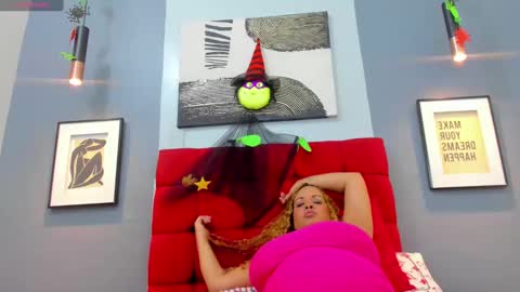 bustyamanda_ live stream