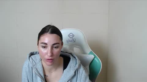 cammila_horn live stream