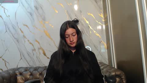 caritoluna_ live stream