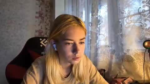 charleneschonert stream preview