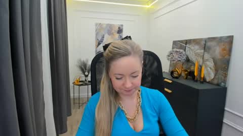 charlottekerti live stream