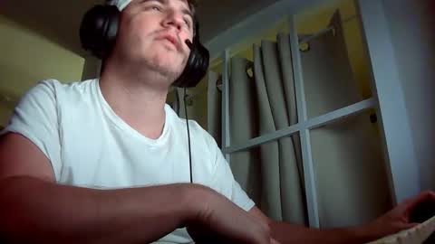 charmingman82 live stream