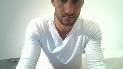 chrisaron live stream