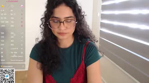 cinnamon_rosa stream preview