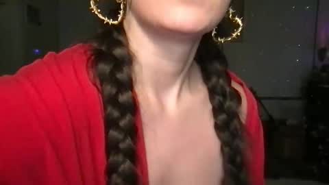 cinnamonpeaches live stream