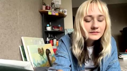 clementinehollner stream preview