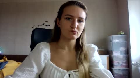 cora_fora stream preview