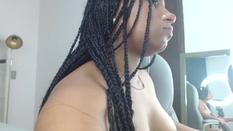 coral_echeverri stream preview