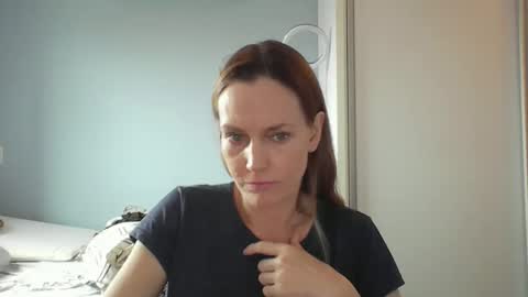 crazyanny live stream