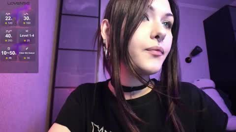 crimson_web stream preview