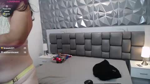 cristal_rose02 stream preview