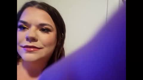 curvyandthic live stream