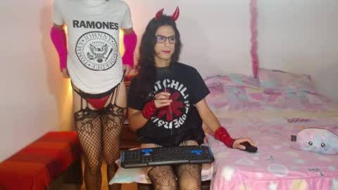 cute_femboy420 stream preview