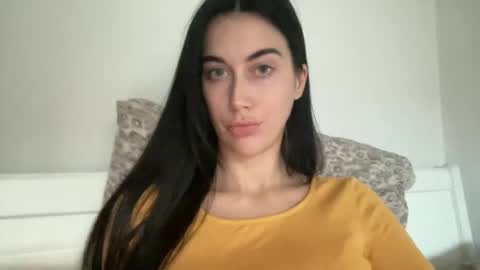 cute_kriss94 stream preview