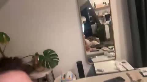 cutiewithab stream preview