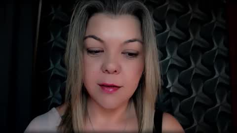 cyberdomme stream preview