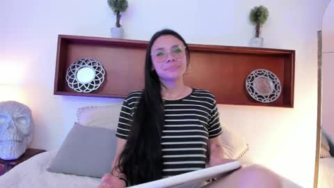 daenerysbm stream preview