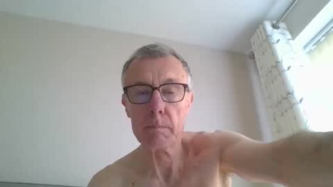 danielcoxone live stream