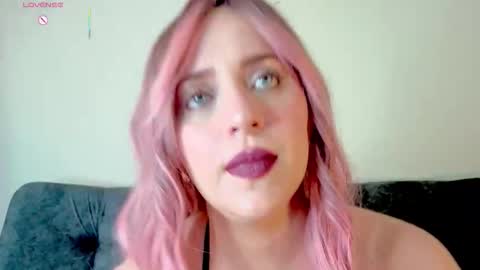 dannacouper_ stream preview