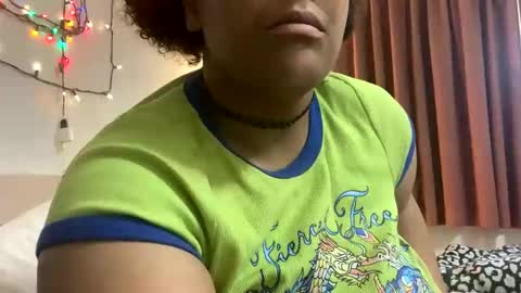 ddddezzdamndelish live stream