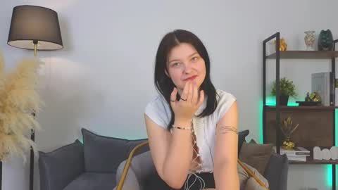 deliaeffy stream preview