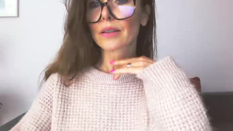 delilah_sweet stream preview