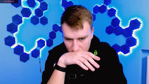 derek_hawk_ live stream