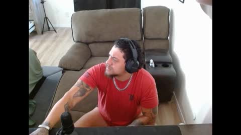 desertadventurer25 stream preview