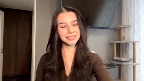 desireefolino stream preview