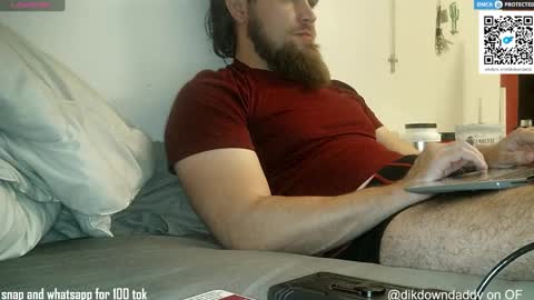dikdowndaddy stream preview