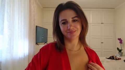 dina1112 stream preview