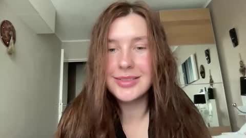 divine_beauty_girl stream preview