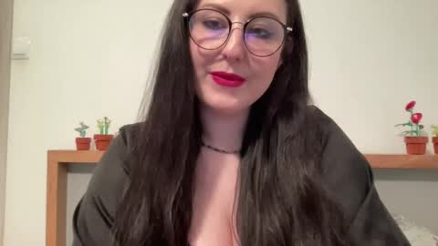 dorothydolly stream preview