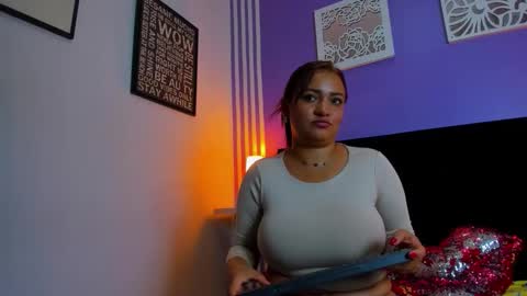 dulces_maria13 stream preview