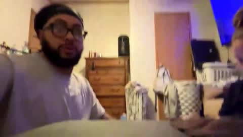 dumptrucksnfrontbutts stream preview