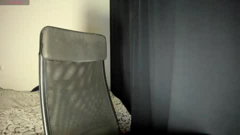 ella___bell stream preview