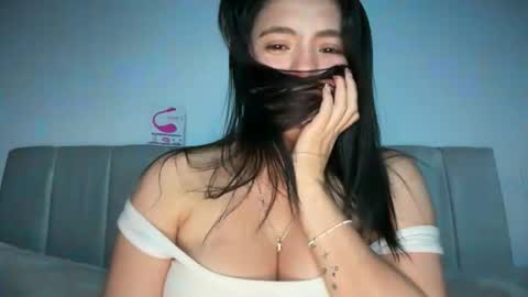 ella_aq live stream