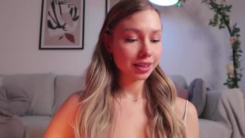 elliemore stream preview