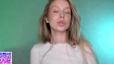 elysia_xo stream preview