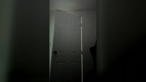 em3rald9090 live stream