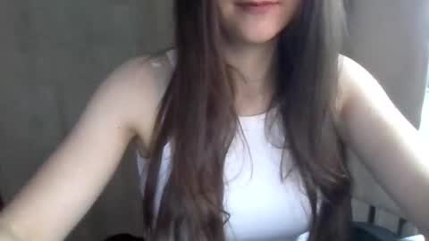 emili0899 live stream