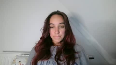 emma_lly stream preview