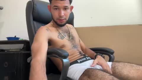 enyel_100 stream preview