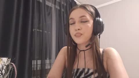 erinnnaji stream preview